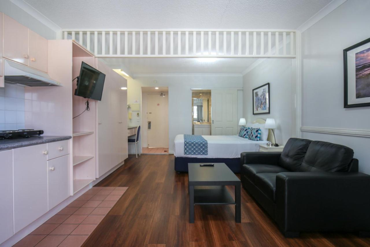 Toowong Central Motel Apartments Brisbane Bagian luar foto