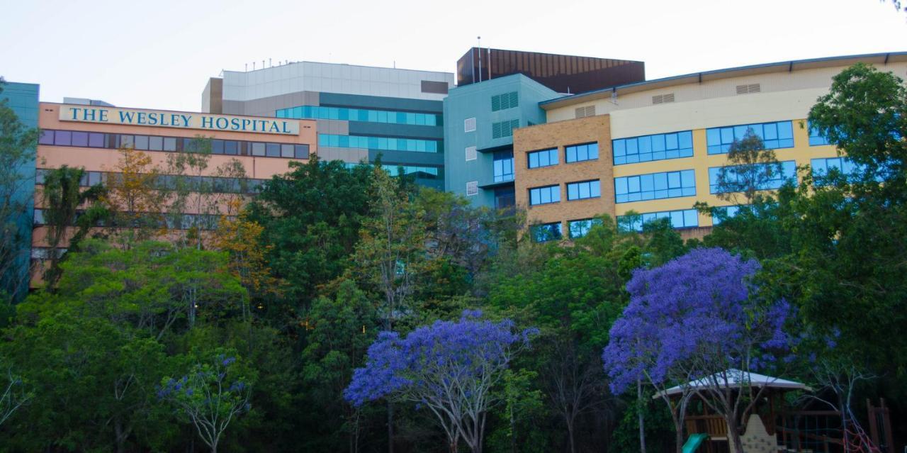 Toowong Central Motel Apartments Brisbane Bagian luar foto